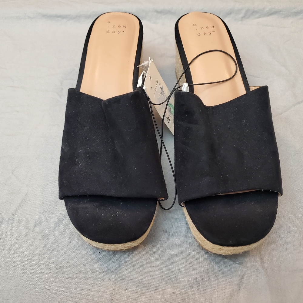 A New Day Mule Wedge Women's 8.5 Black Tan